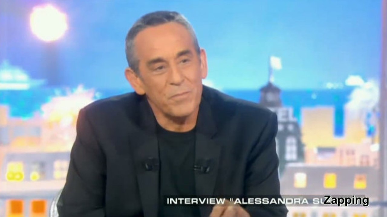 Thierry Ardisson : Il se moque et parodie Alessandra Sublet dans Salut les Terriens
