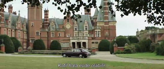 Çarpık Evdeki Cesetler Altyazılı Fragman