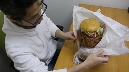 Ce client passe la pire commande possible dans un fast food