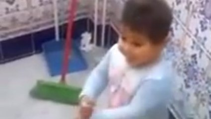 Ce bébé a un pouvoir bien à lui : il va vous donner envie de bouger