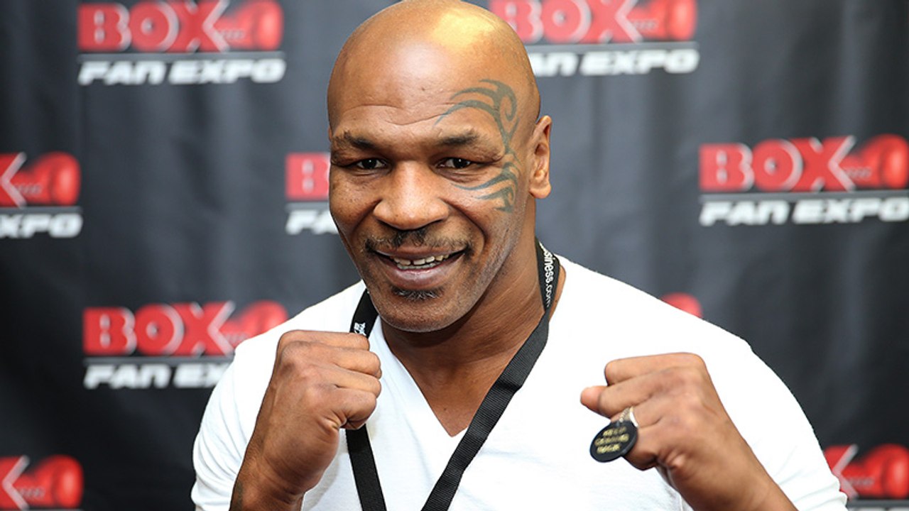 Mit fast 53: Mike Tyson beeindruckt mit dieser Boxperformance