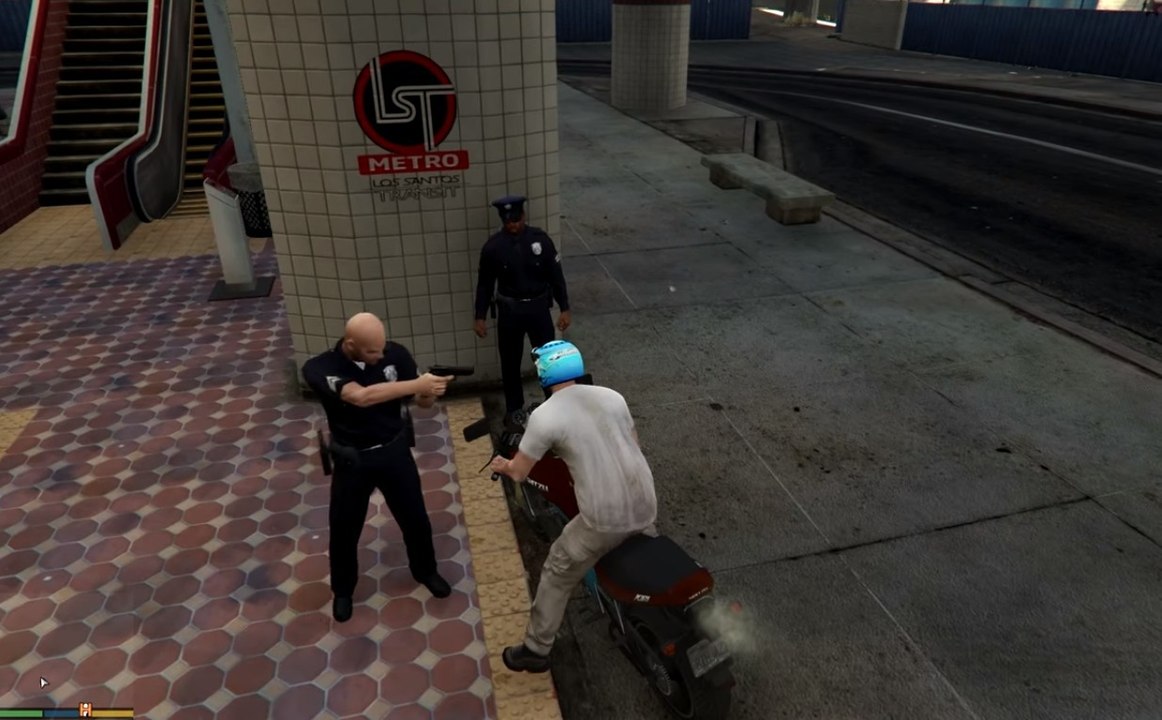 GTA 5 : ces flics l'attaquent pour une raison débile