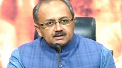 Video:UP Minister attacked,attacker brought blade and poison