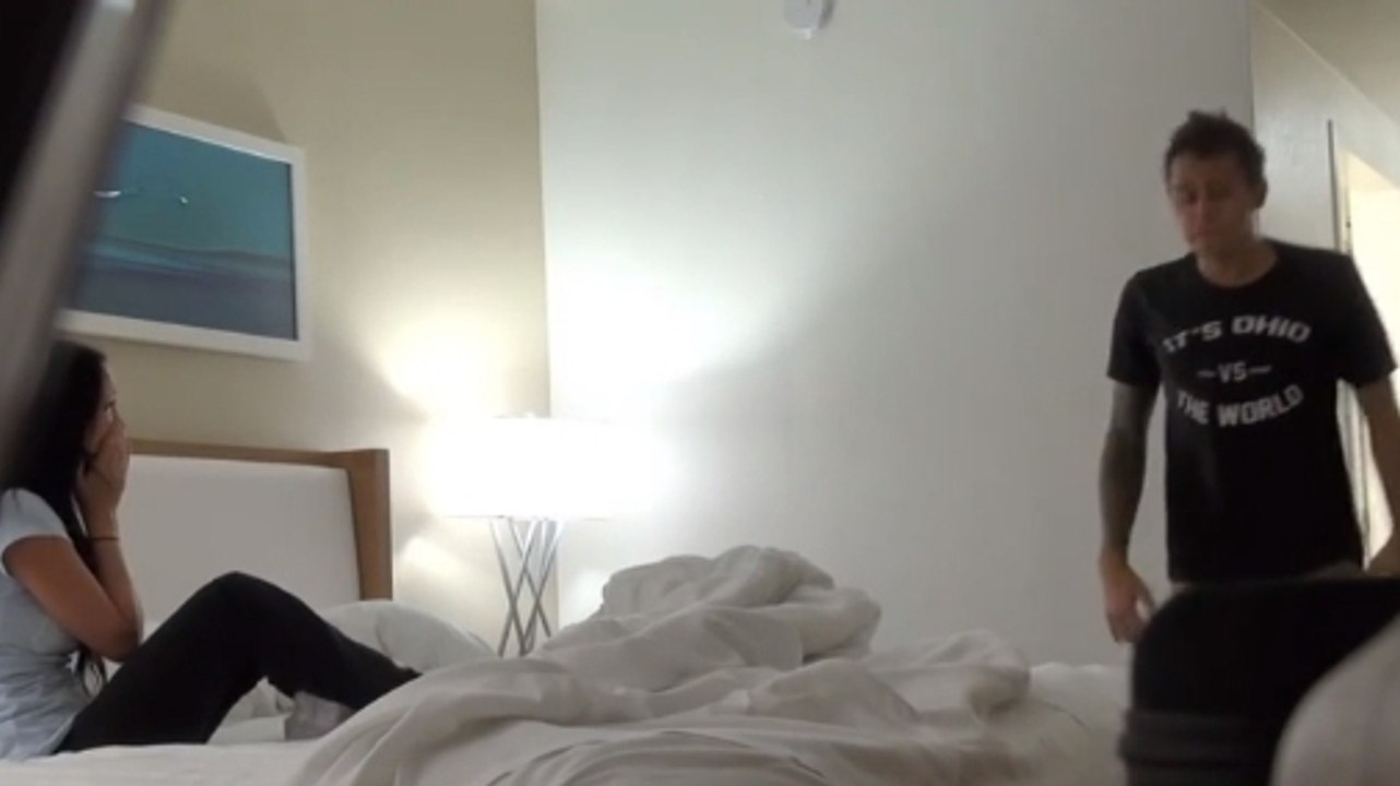 Ce jeune homme voulait faire une blague à sa copine. Mais rien ne va se passer comme prévu