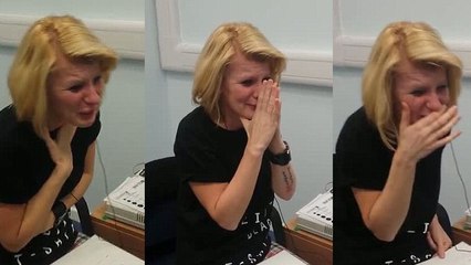Cette femme entend pour la première fois de sa vie. Découvrez sa réaction bouleversante
