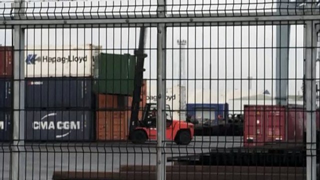 Северная Ирландия ставит на паузу таможенные проверки, введенные после брексита