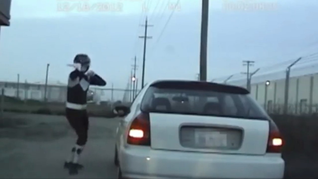Ce policier arrête un Power Ranger. C'est l'arrestation la plus hilarante jamais vue