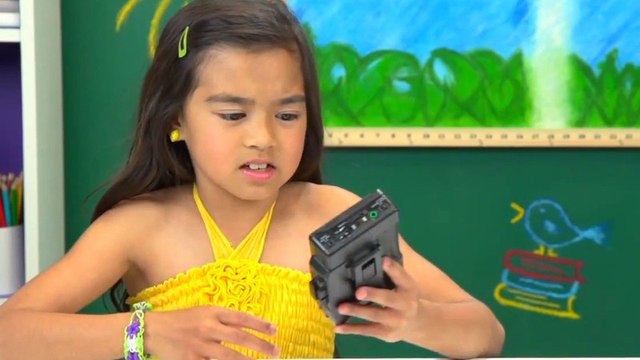 Ces enfants voient un walkman pour la première fois. Leurs réactions sont hilarantes