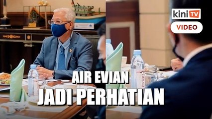 Netizen persoal air botol RM4.50 dihidang di mesyuarat kos sara hidup