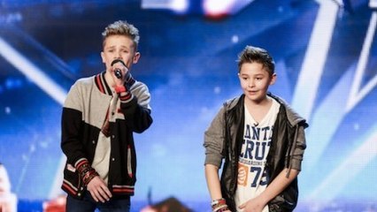 Ces jeunes garçons sont déjà des artistes très talentueux. Ils vont vous épater