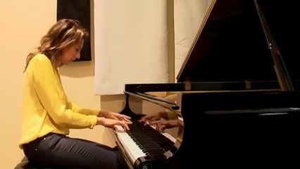 Cette pianiste a repris le tube Happy de Pharrell Williams. Découvrez sa superbe interprétation