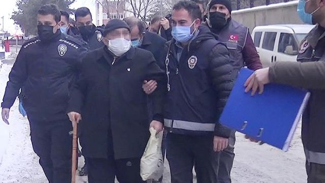 Engelliler derneğine yapılan fuhuş baskınında yakalandı, umursamaz tavırlarıyla pes dedirtti: Podyuma çıktık