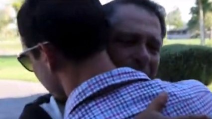 Ce père reçoit la plus belle des surprises de la part de son fils. Vous ne devinerez jamais de quoi il s'agit
