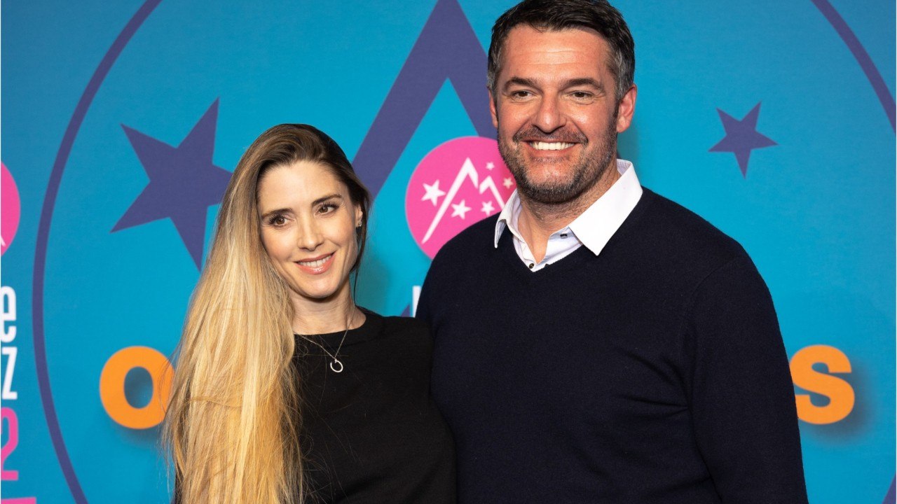 VOICI : Arnaud Ducret : pourquoi il ne veut pas d’enfants avec son épouse Claire Francisci