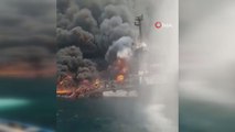 Nijerya açıklarındaki petrol gemisinde patlama