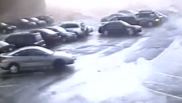 Cette caméra a filmé la naissance d'une tornade. Des images impressionnantes !