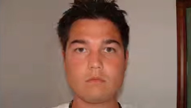 Un homme se prend en photo tous les jours pendant 8 ans. Le résultat est incroyable