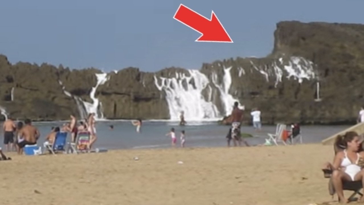 Elle filmait la plage quand quelque chose d'incroyable s'est produit. Vous n'allez pas en croire vos yeux !