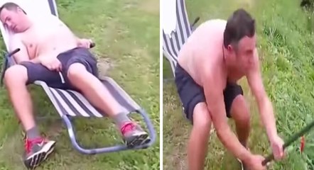 Ces farceurs font la pire blague possible à ce pêcheur endormi. Il n'a pas du apprécier !
