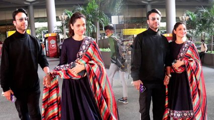Ankita Lokhande शादी के बाद पति Vicky Jain के साथ निकलीं बाहर, साथ हुए स्पॉट | FilmiBeat