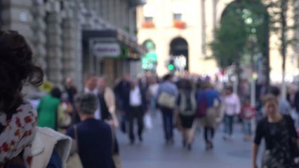 Radarfalle blitzt Fußgänger: So schnell war der Mann wirklich unterwegs!