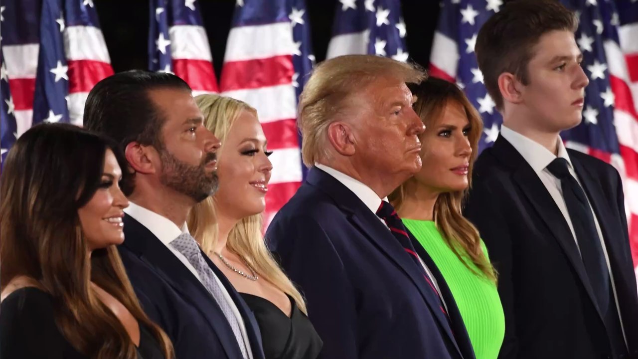 Trump Junior: 4 Mio. Dollar sollen die Assistentin seiner Freundin zum Schweigen bringen