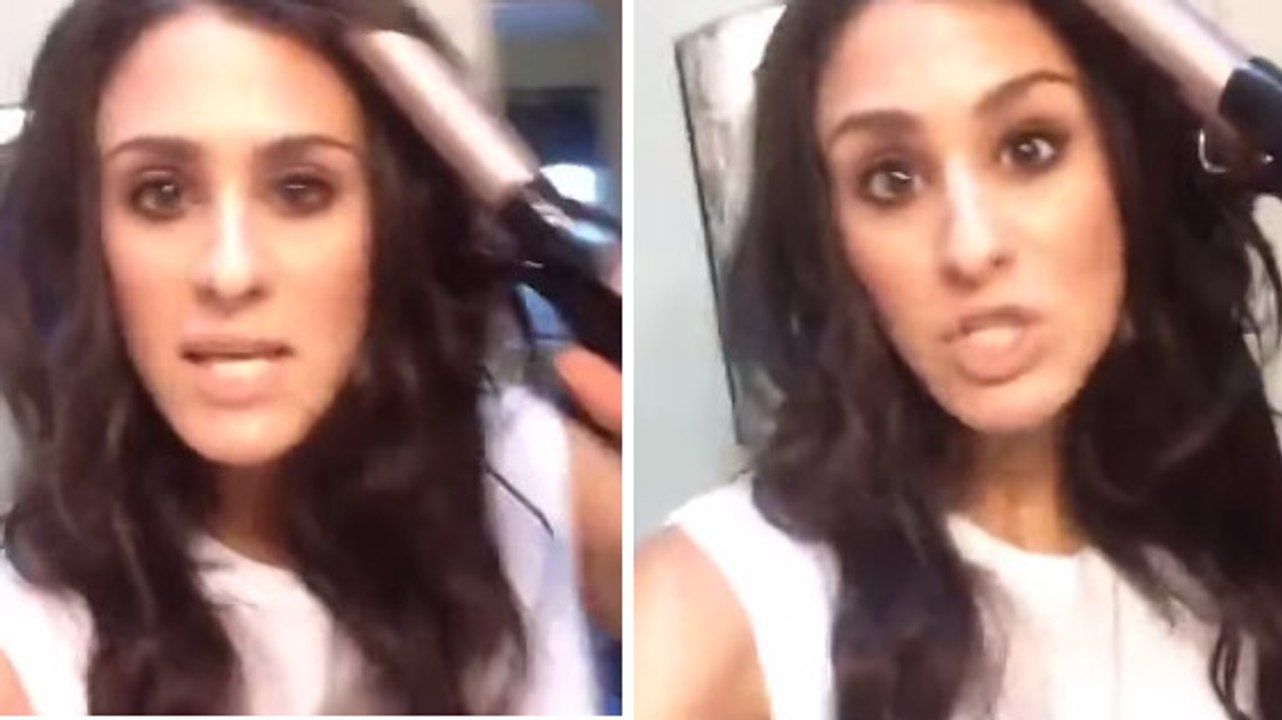 Alors qu'elle se bouclait les cheveux, elle a fait quelque chose de complètement dingue ! Vous ne devinerez jamais quoi