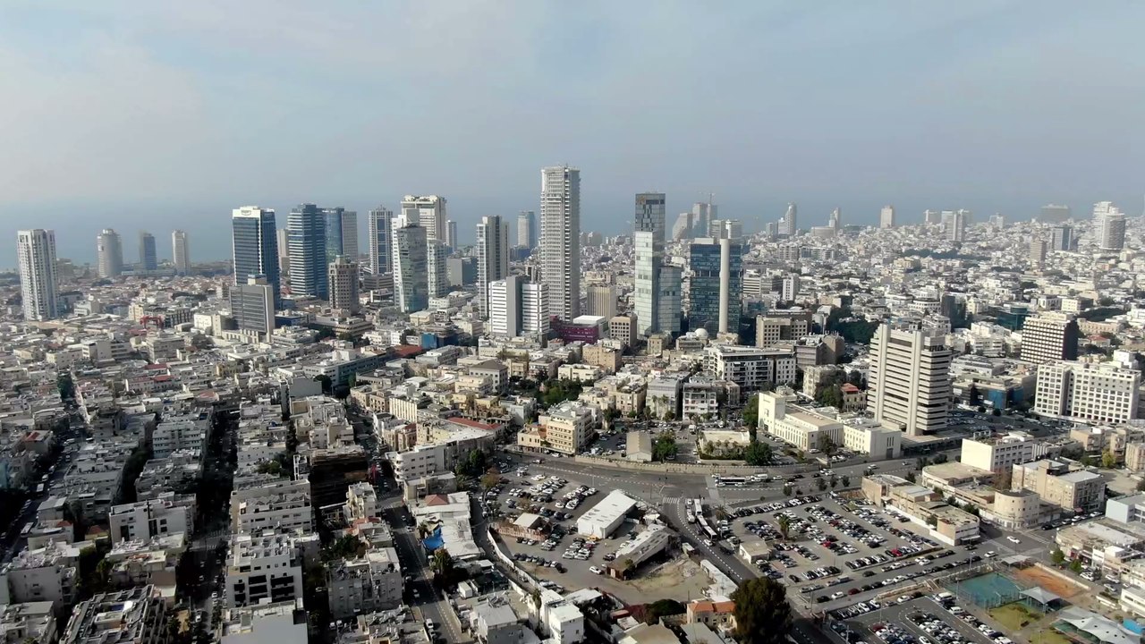 Blinder Mann erlangt sein Augenlicht wieder dank einer künstlichen Hornhaut!