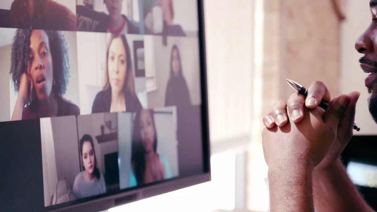 Im Koma zweimal mit Corona infiziert: Als der Teenager erwacht, versteht er die Welt nicht mehr