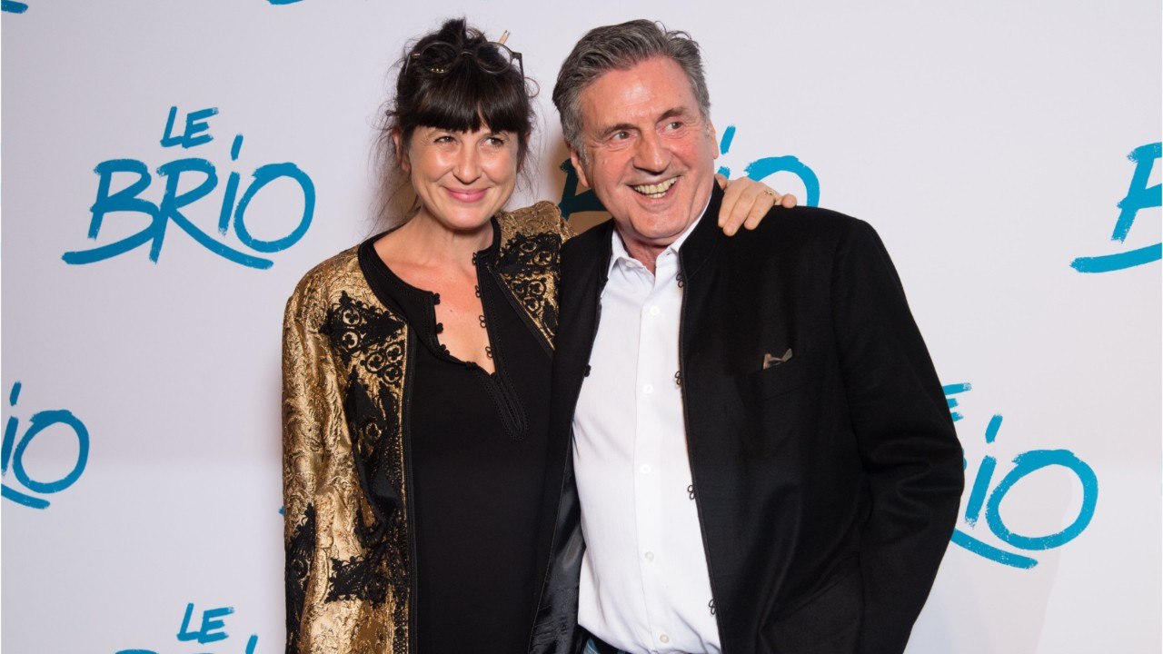 GALA VIDEO - Daniel Auteuil cash sur ses 27 ans d’écart avec sa femme : “Au début, on se dit non non non”