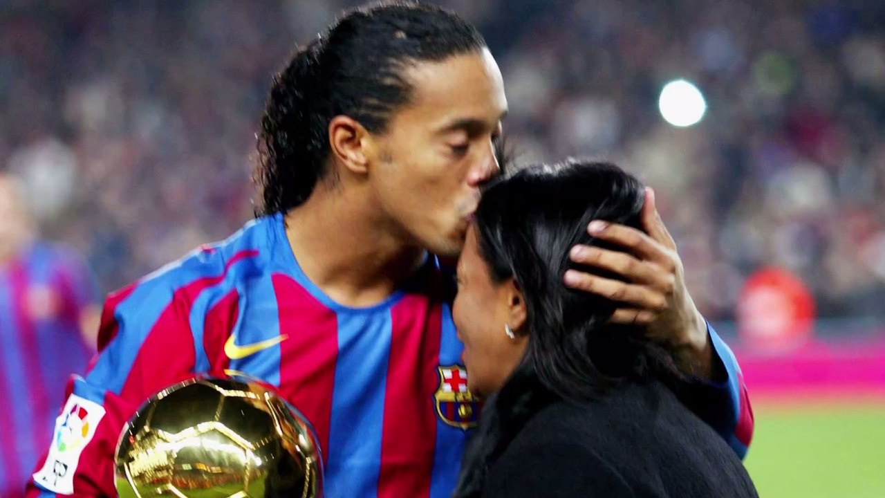 Ronaldinhos Mutter stirbt an Corona: Warum der Fußballer nicht zu ihrer Beerdigung geht