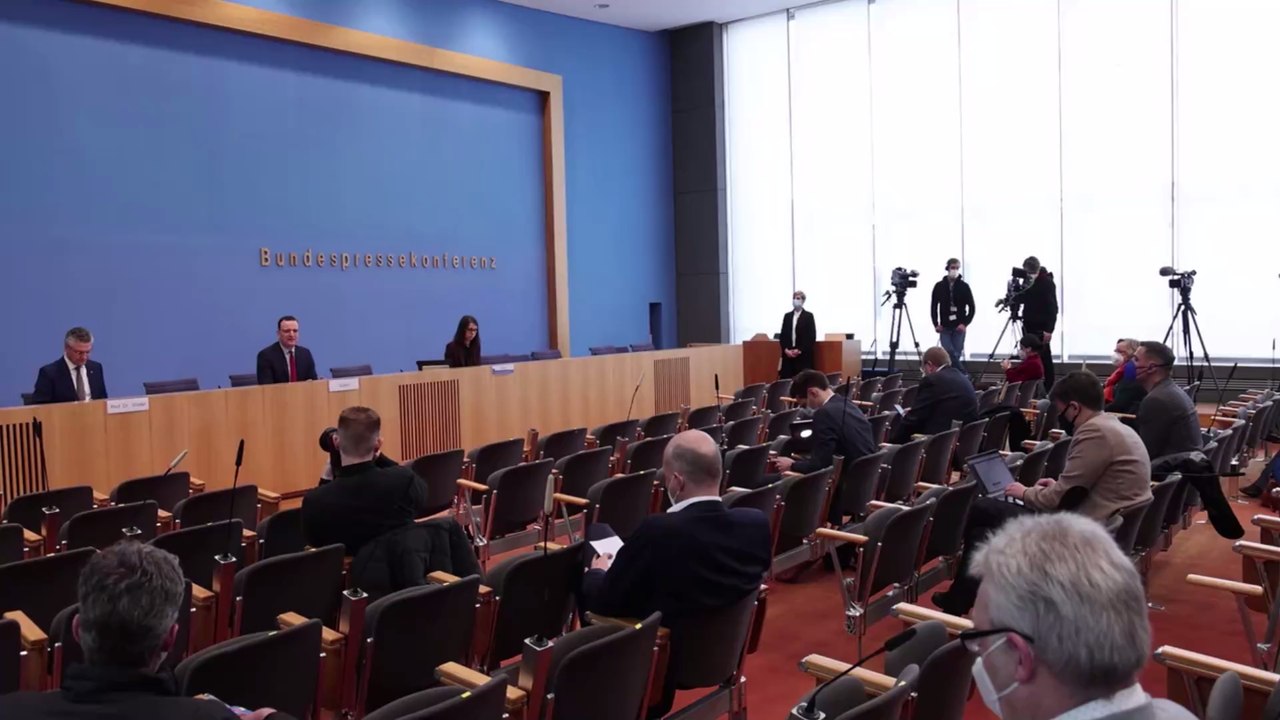 Sputnik V: Deutsche Politiker wollen Einsatz des russischen Impfstoffes