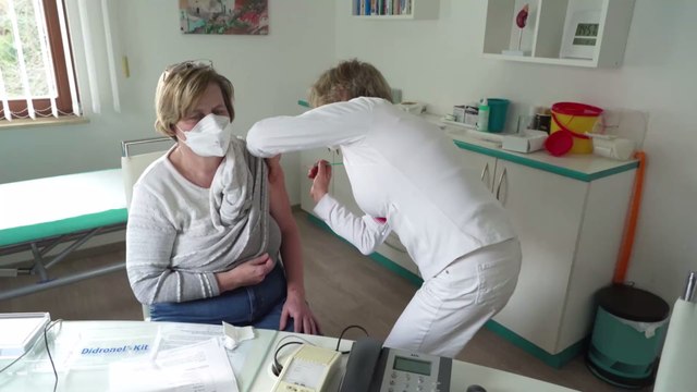 Covid-Erkrankung oder AstraZeneca-Impfung: Gefahr für Experten eindeutig