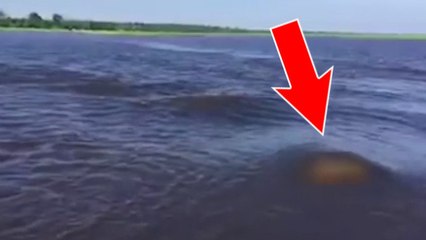 Ces touristes ont eu la peur de leur vie lors d'une balade sur un lac