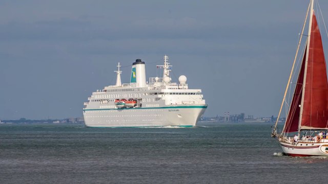 Wachsende Kritik: Nach Florian Silbereisen zieht jetzt auch Harald Schmidt über Das Traumschiff her
