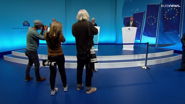 El BCE mantiene los tipos de interés y dejará de comprar deuda por la pandemia en marzo