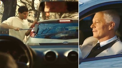 Ce conducteur au grand coeur fait un cadeau très particulier à un laveur de pare-brise