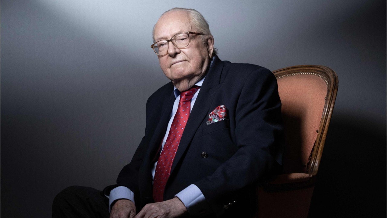 FEMME ACTUELLE - Jean-Marie Le Pen, 93 ans, hospitalisé suite à un potentiel AVC