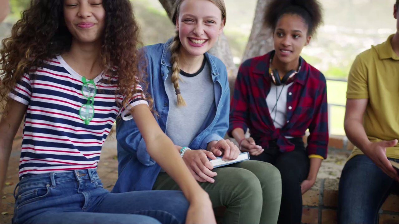 'Cheugy': Was versteckt sich hinter diesem Jugendwort?