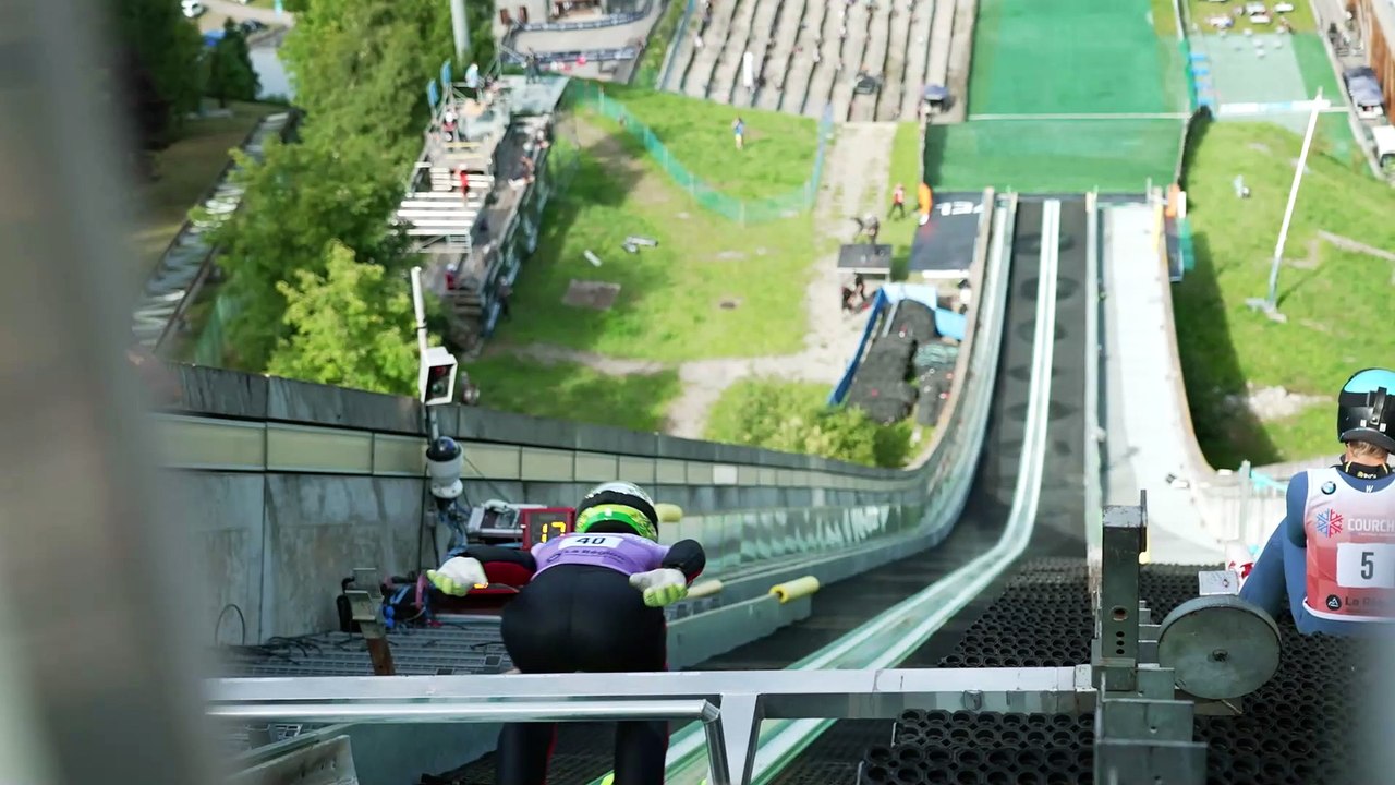 Documentaire 13 minutes - Saut à ski Dames - Vole !