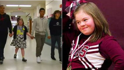 Le magnifique geste de soutien d'une équipe de basket pour une collégienne trisomique
