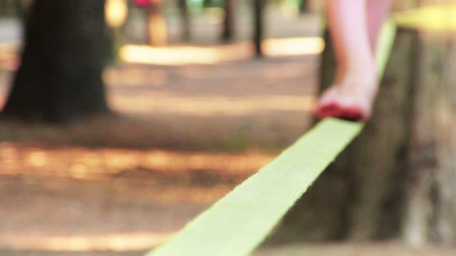 In 600 Metern Höhe: Vier Deutsche brechen den Weltrekord im Slacklining