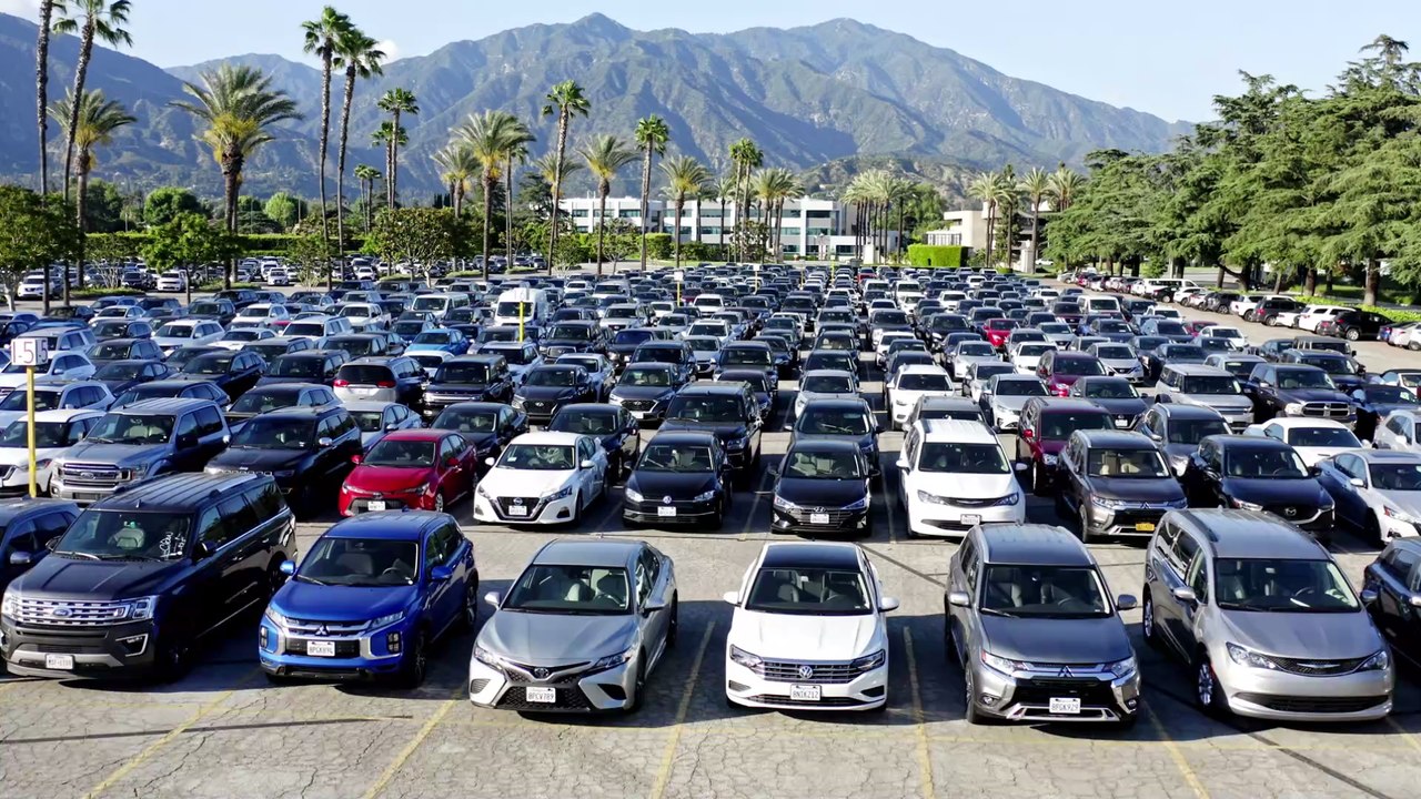 Viraler Hack auf TikTok: Mann zeigt, dass wir alle falsch einparken wegen der weißen Linien