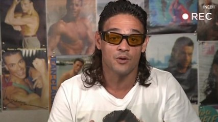 Confessions Intimes : il se prend pour Jean-Claude Van Damme