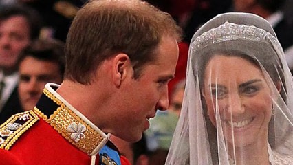 Download Video: 10 Jahre später spricht Sarah Ferguson erstmals über die Traumhochzeit von Kate und William