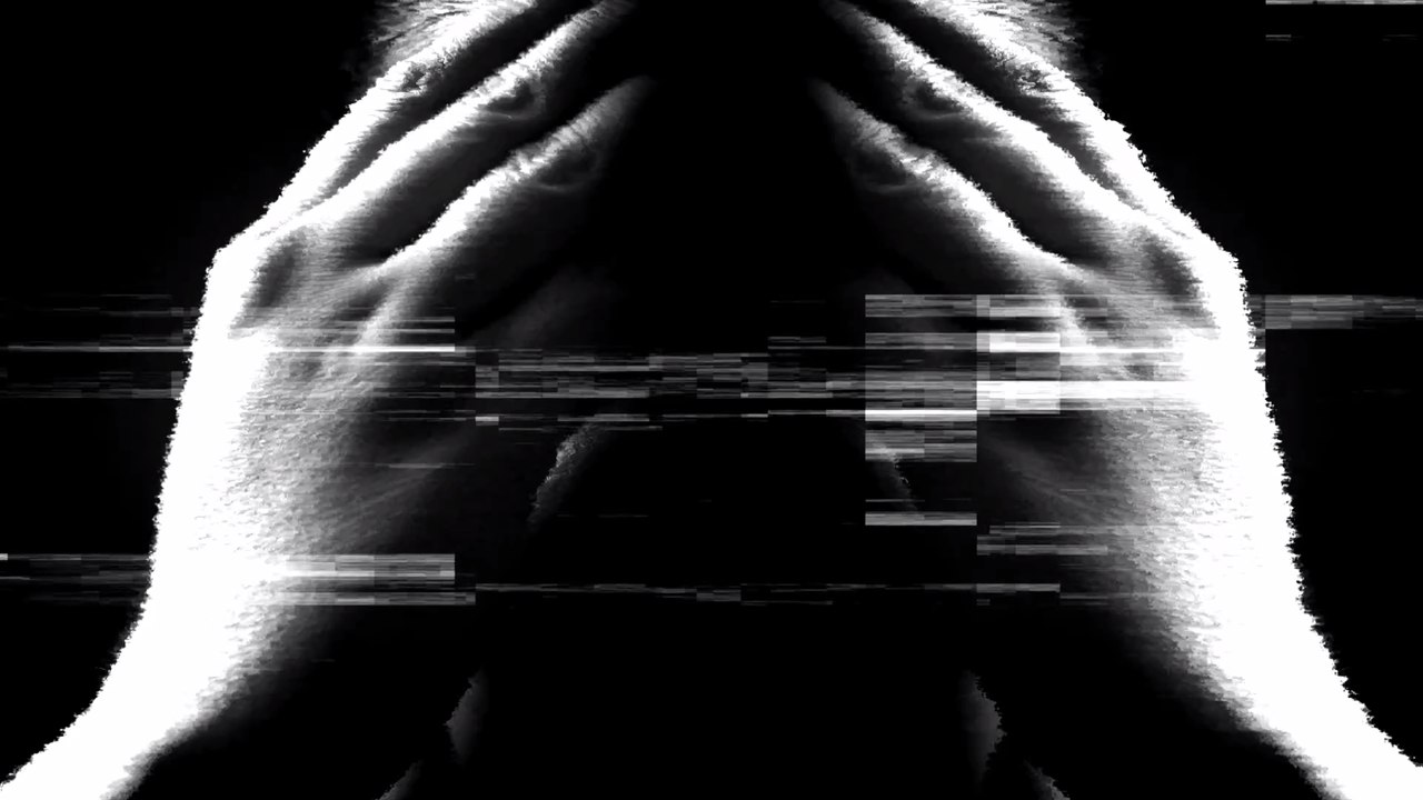 Gar nicht so selten wie man denkt: Arzt teilt Anzeichen, wie man soziale Angstzustände erkennen kann