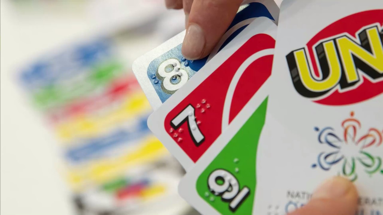 UNO-Macher sprechen Klartext: So spielt man das Spiel richtig