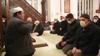 Regaip Kandili dualarla idrak edildi