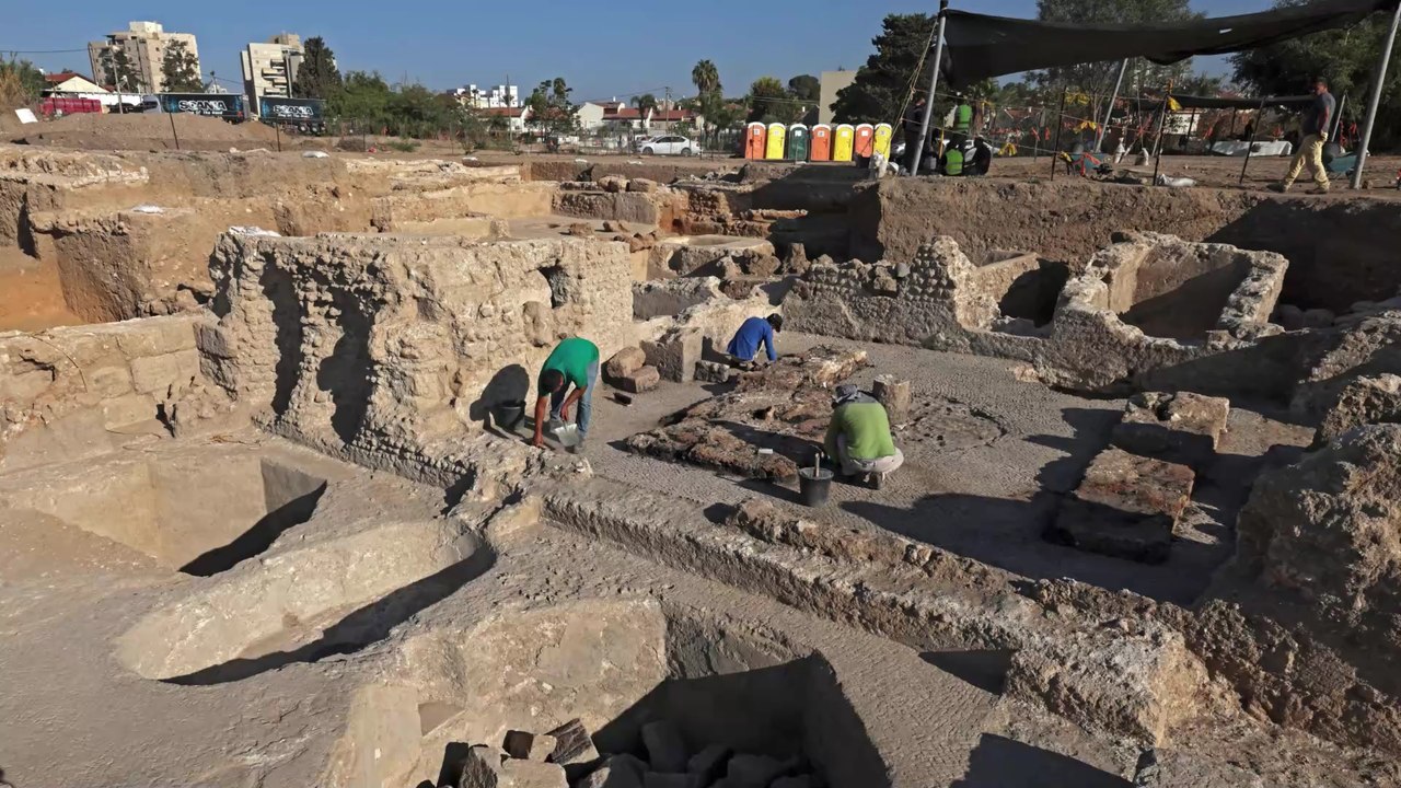 Unglaubliche Ausgrabung: 1.500 alter Weinkeller gefunden
