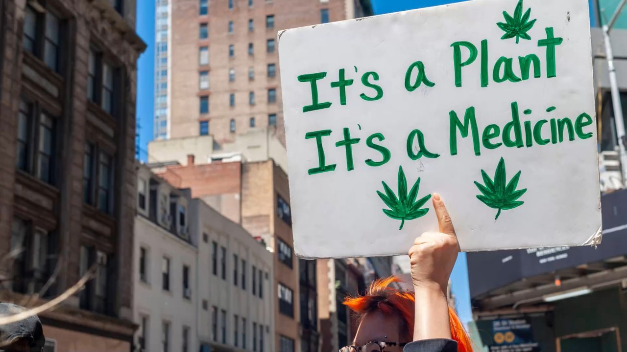 Legaler Drogendealer: Justin Bieber wagt einen neuen Karriereschritt